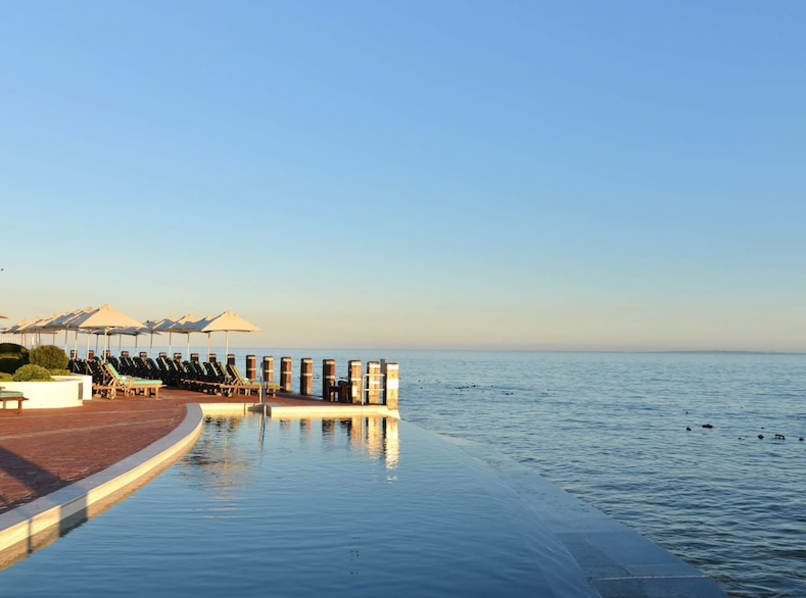 radisson-blu-waterfront-pool-sea-view